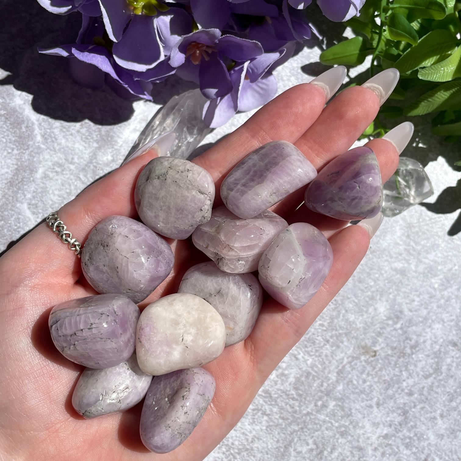 Kunzite Tumbled 200g Kunzite Tumbled 200g